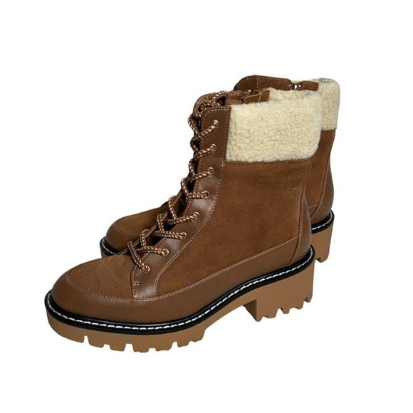 NWOB Violet & Red Womens Alexa Suede Lace Up Bootie Size 6 1/2 - Picture 6 of 13